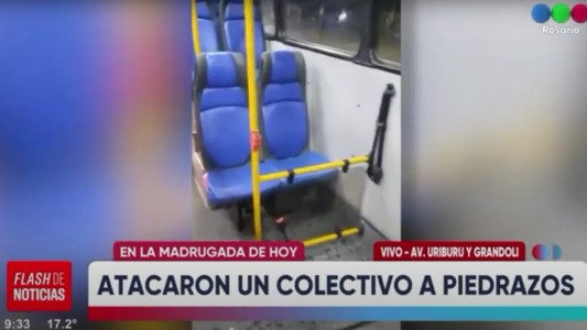 Video: un colectivo de la línea 107 fue atacado a piedrazos
