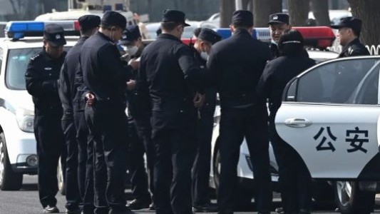 Dos muertos y 21 heridos en un ataque con cuchillo en suroeste de China