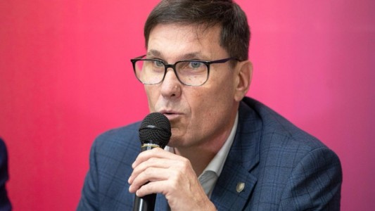 Goity: “Los gremios toman una medida injusta que afecta a los chicos y sus familias”