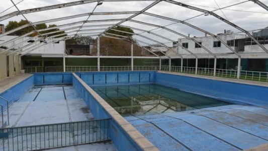 Frente a la crisis económica, muchos clubes de barrio eligen cerrar sus piletas este invierno