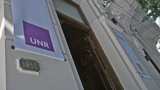 Alerta en la UNR por amenazas a estudiantes: habrá manifestaciones este jueves