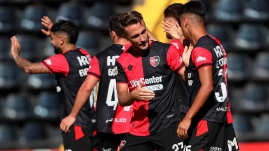 Deportivo Riestra y Newell's se enfrentan en los 16avos de la Copa Argentina