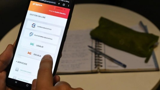 Santa Fe implementa libreta digital: las ventajas de este sistema