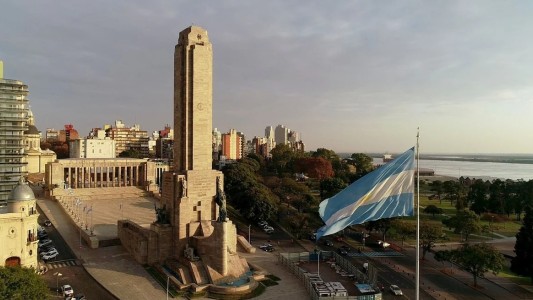 El Gobierno Nacional analiza que el Pacto de Mayo se firme el 20 de junio en Rosario