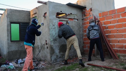 Cococcioni: “Derrumbando búnkers bloqueamos esta lógica mafiosa que no deja a la gente vivir en paz”