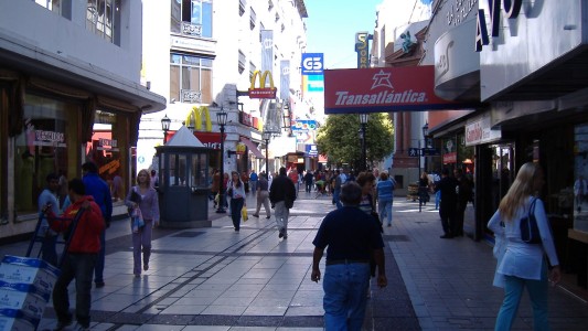 Nueva caída del consumo durante Abril en Rosario