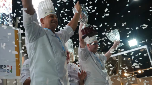 Campeones del Helado Artesanal Argentino hicieron un dulce de leche de queso crema con fernet