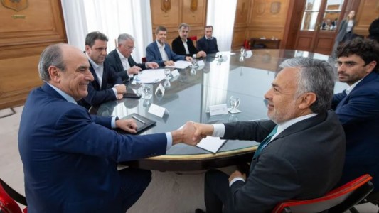 Gobernadores de Juntos por el Cambio respaldaron la Ley Bases y el paquete fiscal