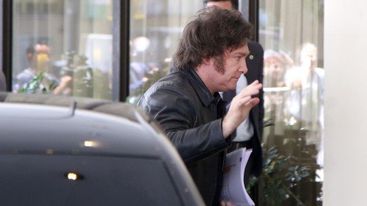 Viaje de Milei por Europa: premios, reuniones con Díaz Ayuso y Scholz, y la agenda en Praga