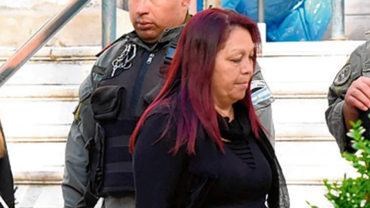 Condenaron a la madre del líder de "Los Monos" por ordenar balaceras a escuelas y comercios