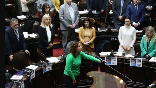 Diputados aceptó las renuncias a sus bancas de Bregman y Del Plá, y juraron sus reemplazantes por el FIT