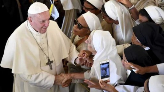Prohibidos los tatuajes y los piercings para los trabajadores de la Basílica de San Pedro