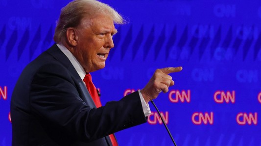 Tras el fallo de la Corte Suprema de Estados Unidos, aplazaron la sentencia de Donald Trump