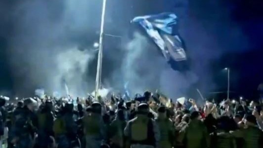 La Selección fue recibida por miles de hinchas