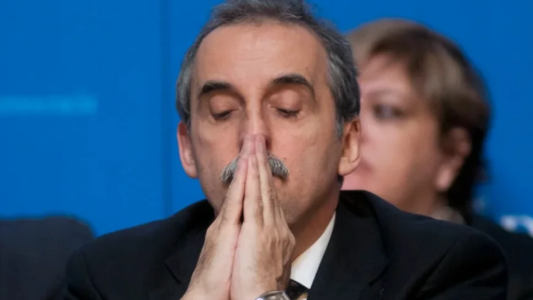 Moreno dijo que "Milei no termina el mandato" y "Pichetto podría ser su reemplazo"