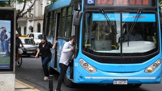 Tarifa de colectivos: aseguran que el boleto debería costar "$1200 o $1300"