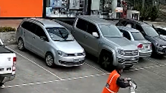 Brutal asalto en el estacionamiento de un shopping