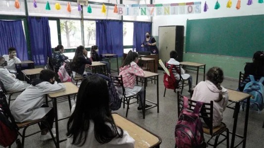 Los docentes de Amsafe rechazaron la oferta salarial y van a paro