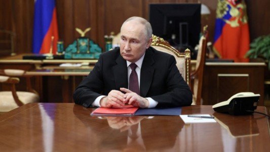 Putin prometió una "respuesta merecida" al ataque de Ucrania contra regiones fronterizas