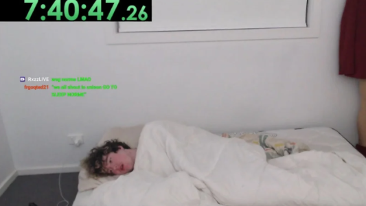 Polémica viral: el youtuber Norme realizó un desafío por el que estuvo 12 días sin dormir