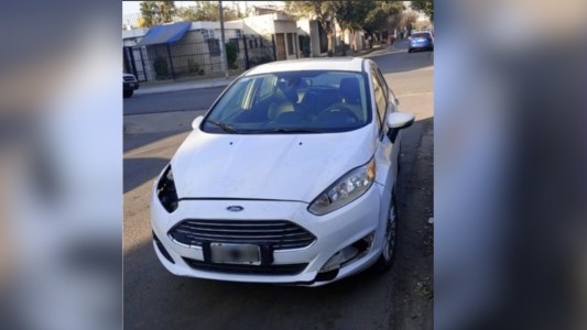 Villa Gobernador Gálvez: cayeron los sospechosos por el robo de un auto