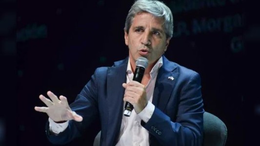 El ministro Caputo viajará a Arabia Saudita en busca de inversiones con el RIGI