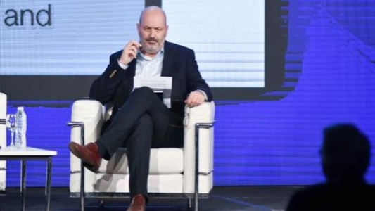 Federico Sturzenegger: "Las empresas públicas deben servir a los ciudadanos y no servirse de ellos"