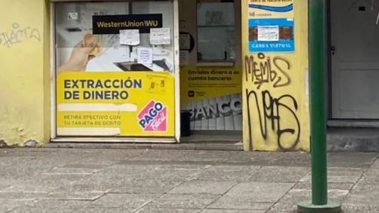 Hacía un boquete para intentar robar en un local y fue detenido