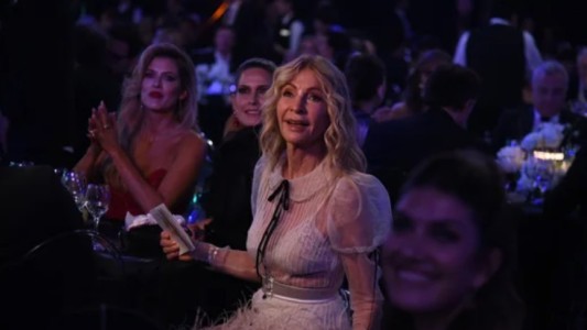 El emotivo homenaje a Cris Morena en la entrega de los Martín Fierro 2024