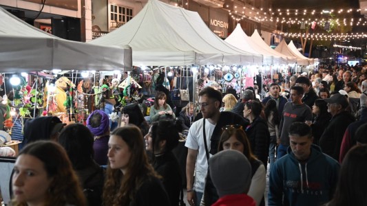 Con multitudinaria concurrencia se desarrolló la Noche de Peatonales