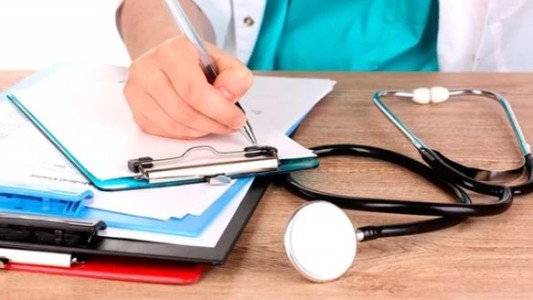 El Gobierno avanza con el control a prepagas e intimó a 56 empresas a regularizar su situación