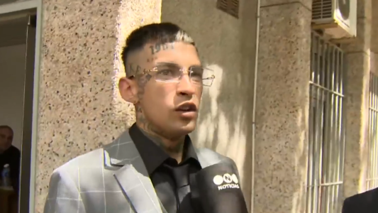 "Estoy tranquilo", dijo L-Gante al salir del tribunal en el segundo día del juicio