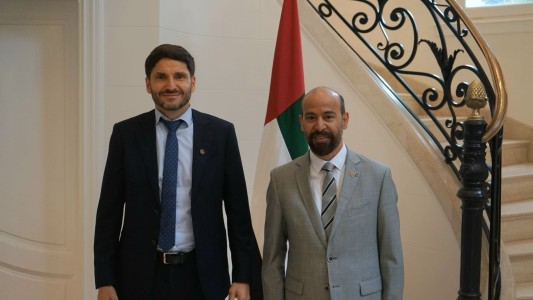 Para potenciar inversiones y exportaciones, Pullaro se reunió con el embajador de Emiratos Árabes Unidos