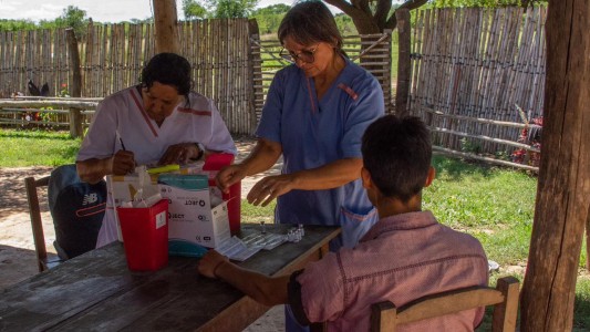Objetivo Dengue: inédito operativo en el norte provincial para vacunar a población isleña