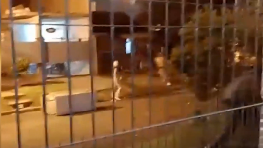 Balearon a un bebé en un enfrentamiento entre bandas