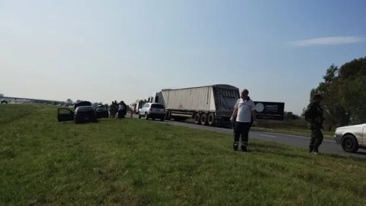 Autopista Rosario-Córdoba: cinco personas resultaron heridas por un choque en cadena