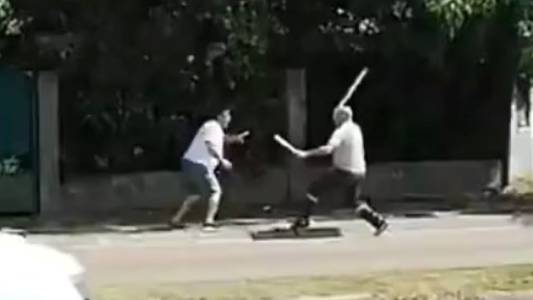 Detuvieron a un carnicero por acuchillar a un hombre en una pelea por una discusión de tránsito