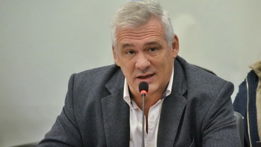 Carbajal apuntó a los que visitaron Casa Rosada "con rodilleras, arrastrándose"