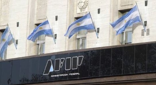 Ya es oficial: Por decreto, se disolvió la AFIP y se creó la nueva agencia de recaudación ARCA