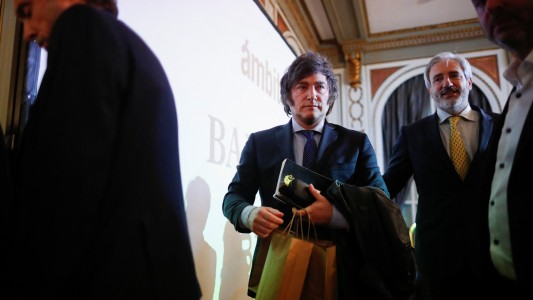 El Gobierno avanzará con la baja de 200 mil pensiones por discapacidad: "Lo que se paga de transporte equivale a tres viajes a la luna por mes"