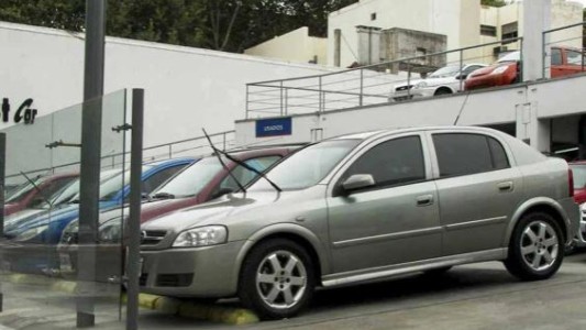 La producción automotriz aumentó por primera vez en el año 0,9% interanual en octubre