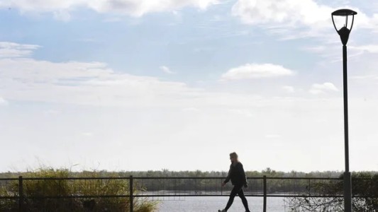 Tiempo en Rosario: jueves primaveral con cielo parcialmente nublado en la ciudad