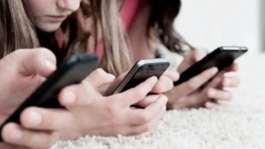 Por ley, Australia prohibió el acceso de menores de 16 años a las redes sociales