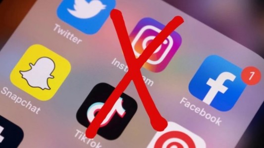 Le bloquearon las redes sociales por no pagar la cuota alimentaria