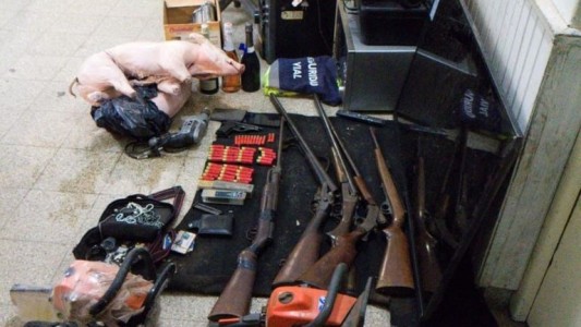 Autopista Rosario-Córdoba: tres detenidos por secuestro de armas y un lechón