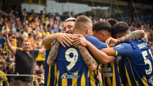 Rosario Central cerró la temporada con triunfo y la emotiva despedida de Marco Ruben
