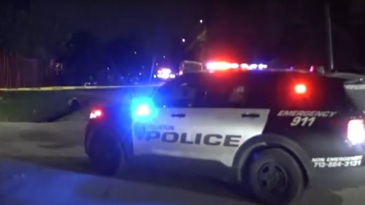 Estados Unidos: un hombre le disparó a tres adolescentes acusados de robo armado en Houston