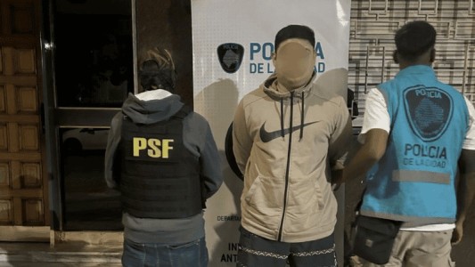 Por un crimen y balaceras: acusaron a Jonatan Riquelme como “gerente” de la banda de su hermano