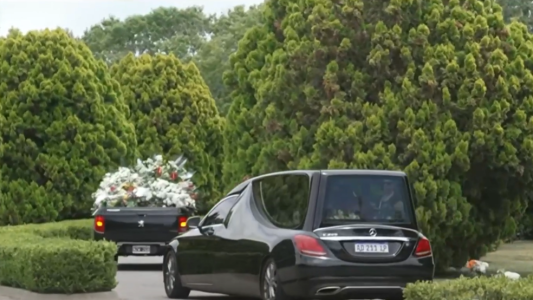 Trasladan los restos de Jorge Lanata