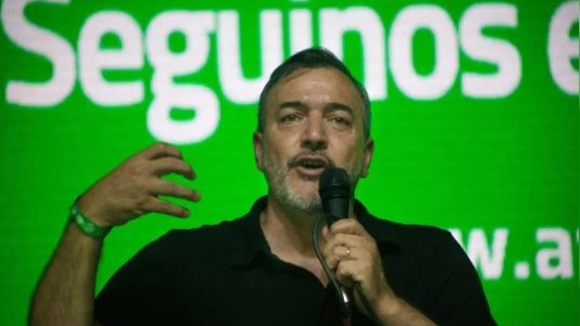 Aguiar: "El Gobierno dejó una hendija abierta para que sigan ingresando militantes libertarios a la administración pública"